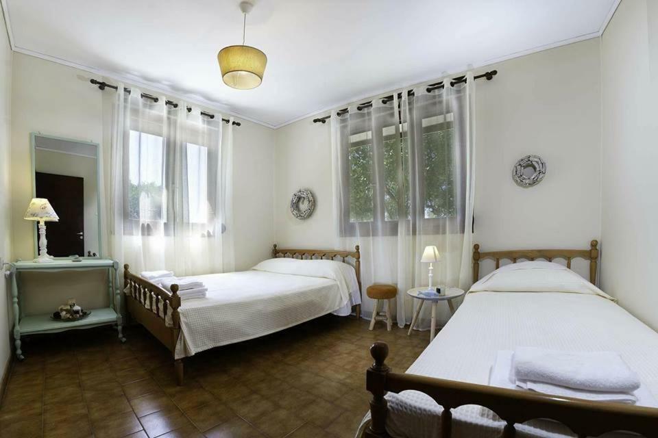 To Ktimataki Villa Agios Gordios  Bagian luar foto